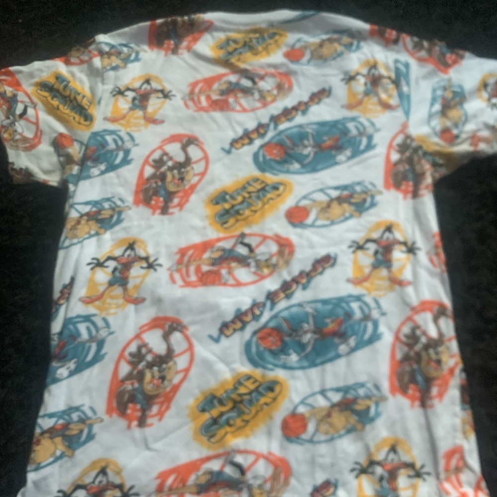 Good condition,only worn 2 times,quality is amazing,fits really good